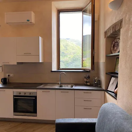 아파트 La Dimora Del Borgo *